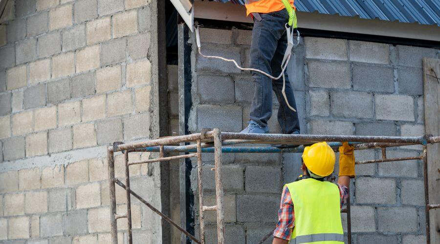 Expert Emergency Roof Repairs services in Benson, MN